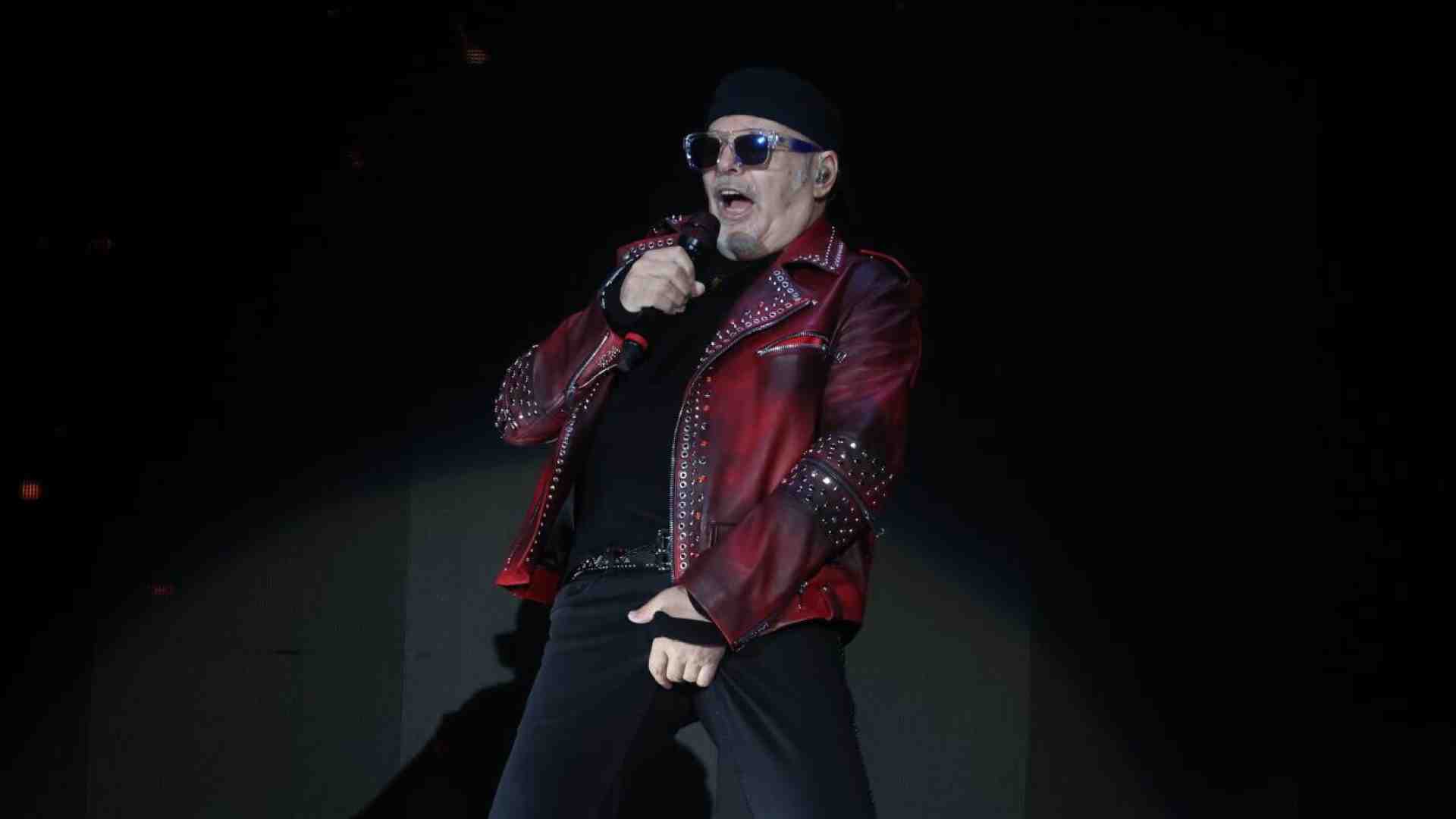 Scoprire per caso davanti a uno schermo che c’è un po’ di Vasco Rossi in noi
