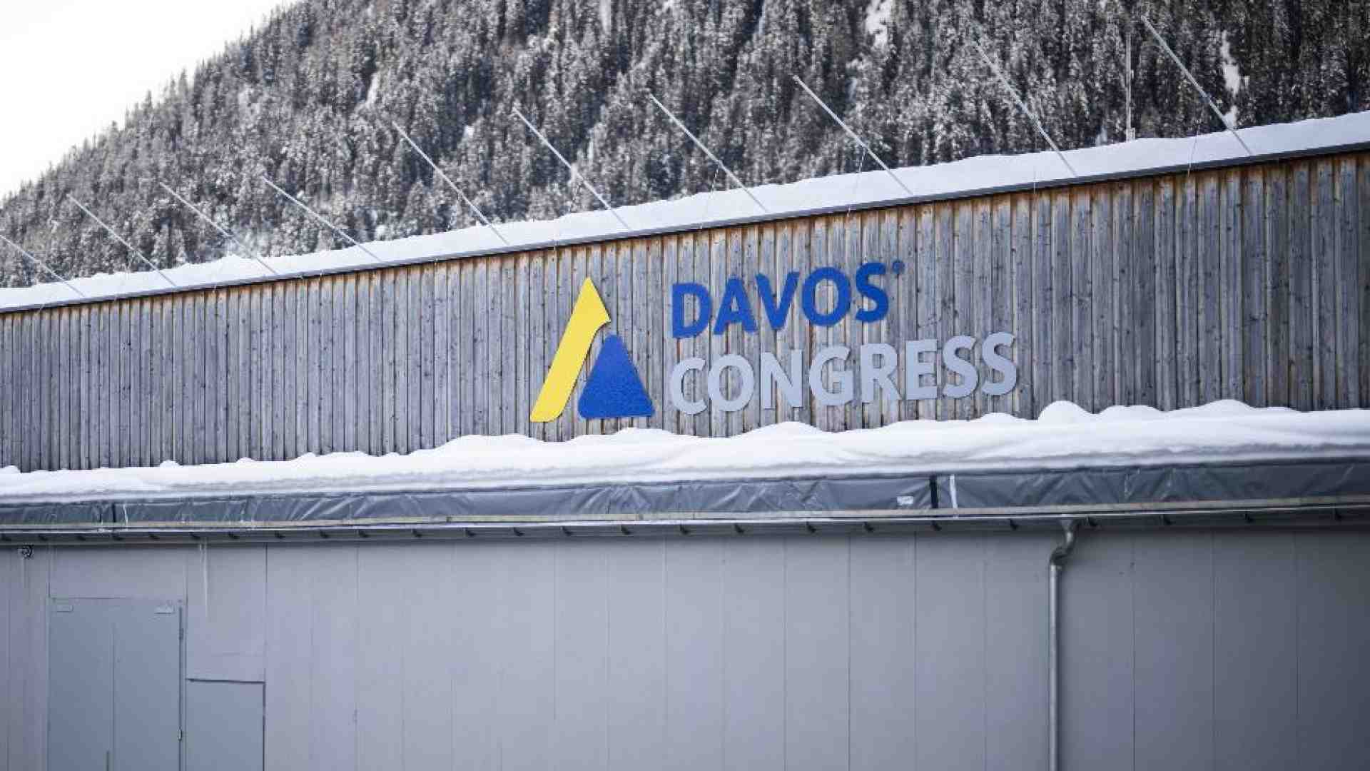 Guerra, clima e frammentazione i rischi in agenda a Davos