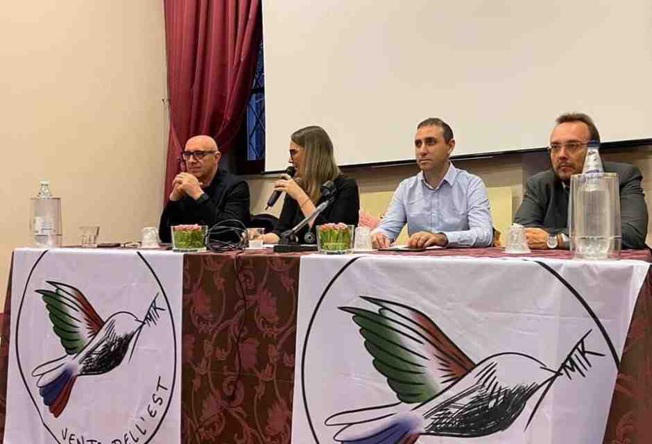 Così la propaganda russa è riuscita a entrare nei comuni d’Italia