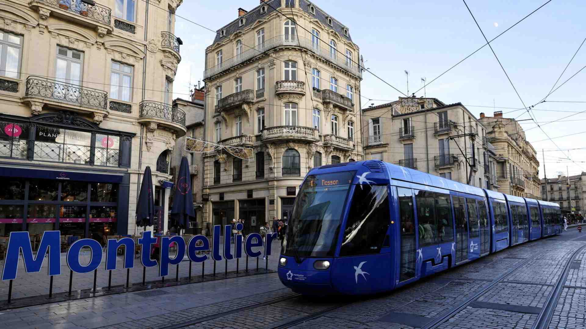 A Montpellier andateci voi. Ma quale tram gratis, molto meglio camminare