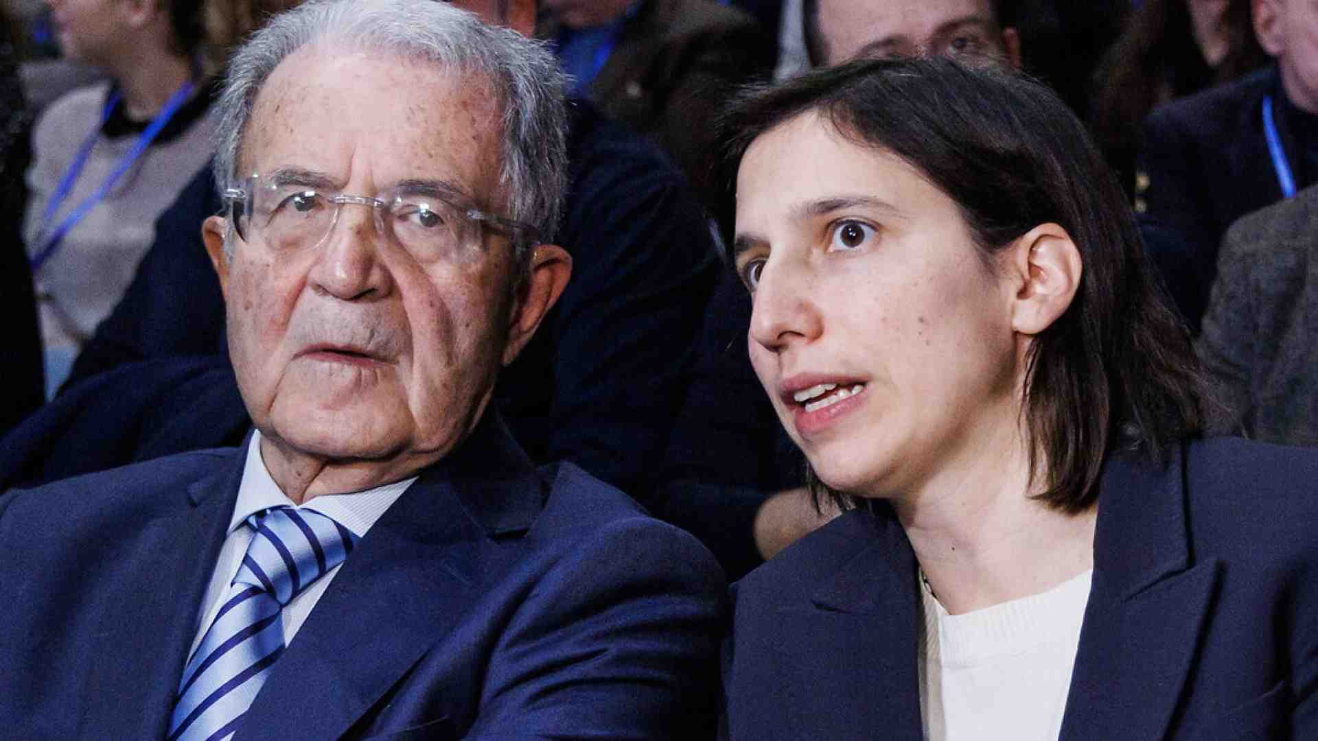 Tentazione Bruxelles. L'ipotesi che Schlein vada "per davvero" in Europa divide il Pd