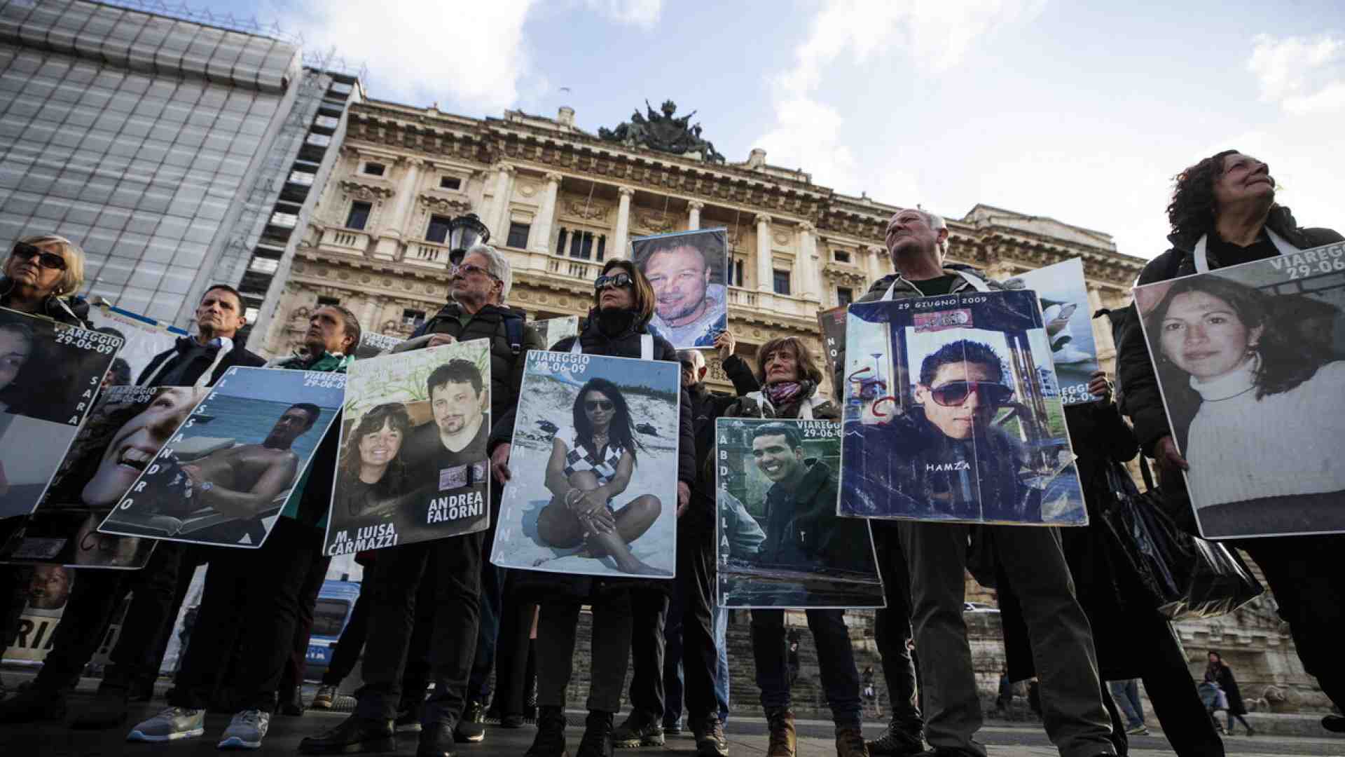Strage di Viareggio: la Cassazione conferma le responsabilità ma chiede di rivedere la pena di Moretti