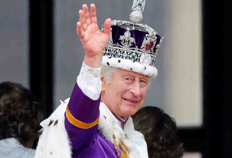 Se il capo dei repubblicani inglesi vuole risparmiare, forse gli conviene tenersi il re