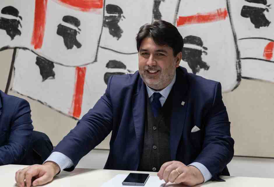 Il presidente della Sardegna Solinas è indagato per corruzione