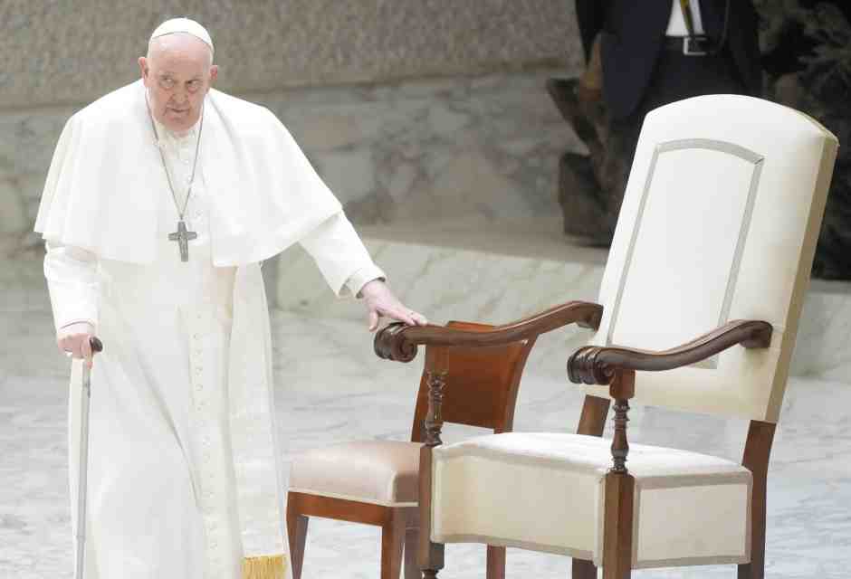 La lunga battaglia per il dopo Francesco
