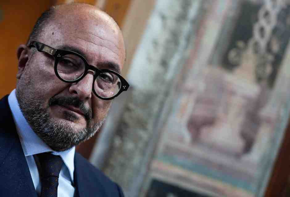 D'accordo l'egemonia culturale, ma chi pensa agli artisti italiani viventi?