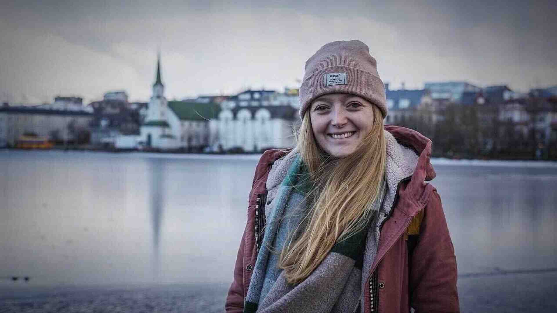 Imbattersi nell’amore viaggiando, e poi fermarsi. Intervista a Francesca Street