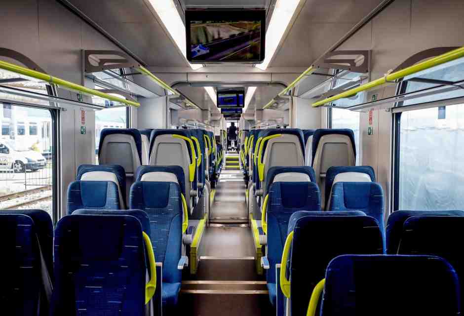 Binari mezzi morti. L’impero di Fnm tra problemi e appetiti