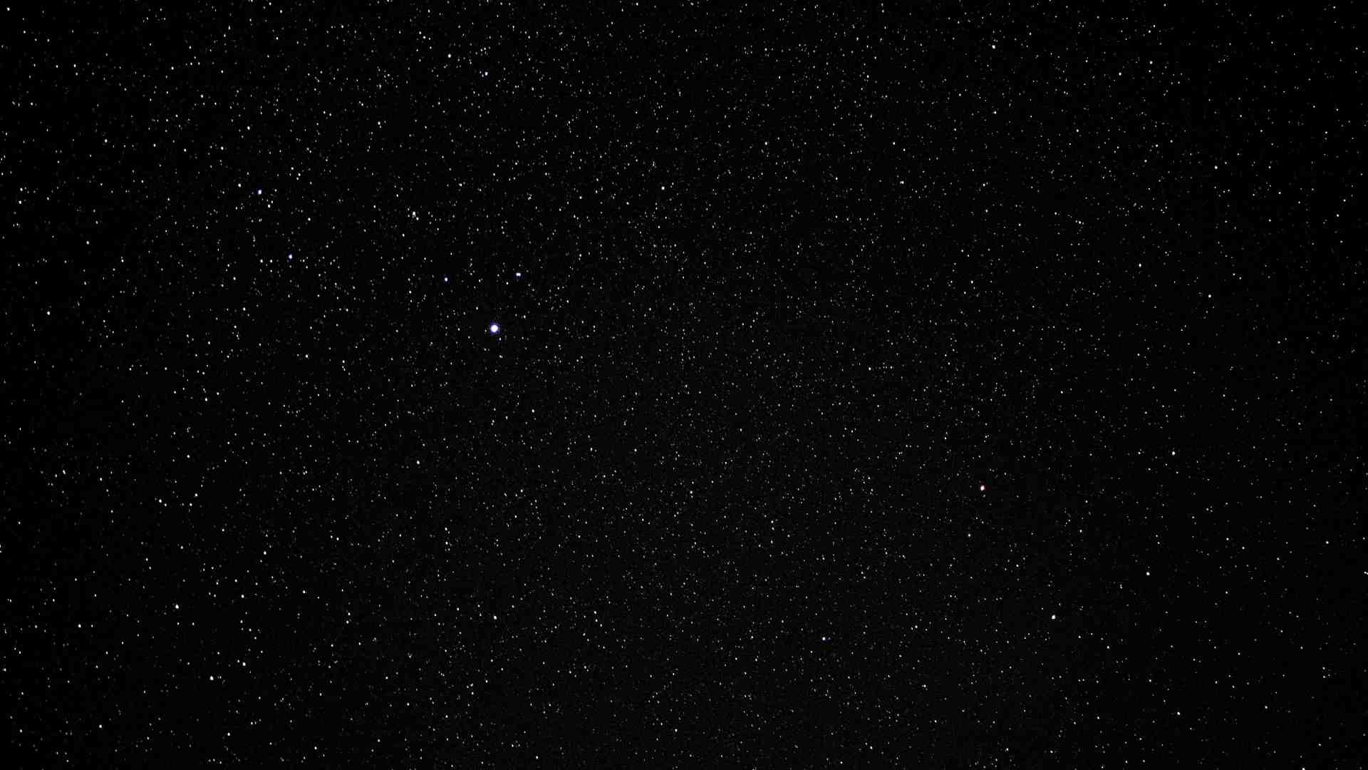 Un tirassegno con al centro la mia faccia. La voce delle stelle