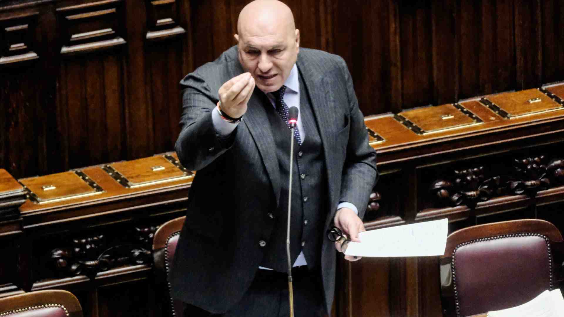 Fatto contro Crosetto. L'audio del discorso smentisce il quotidiano di Travaglio