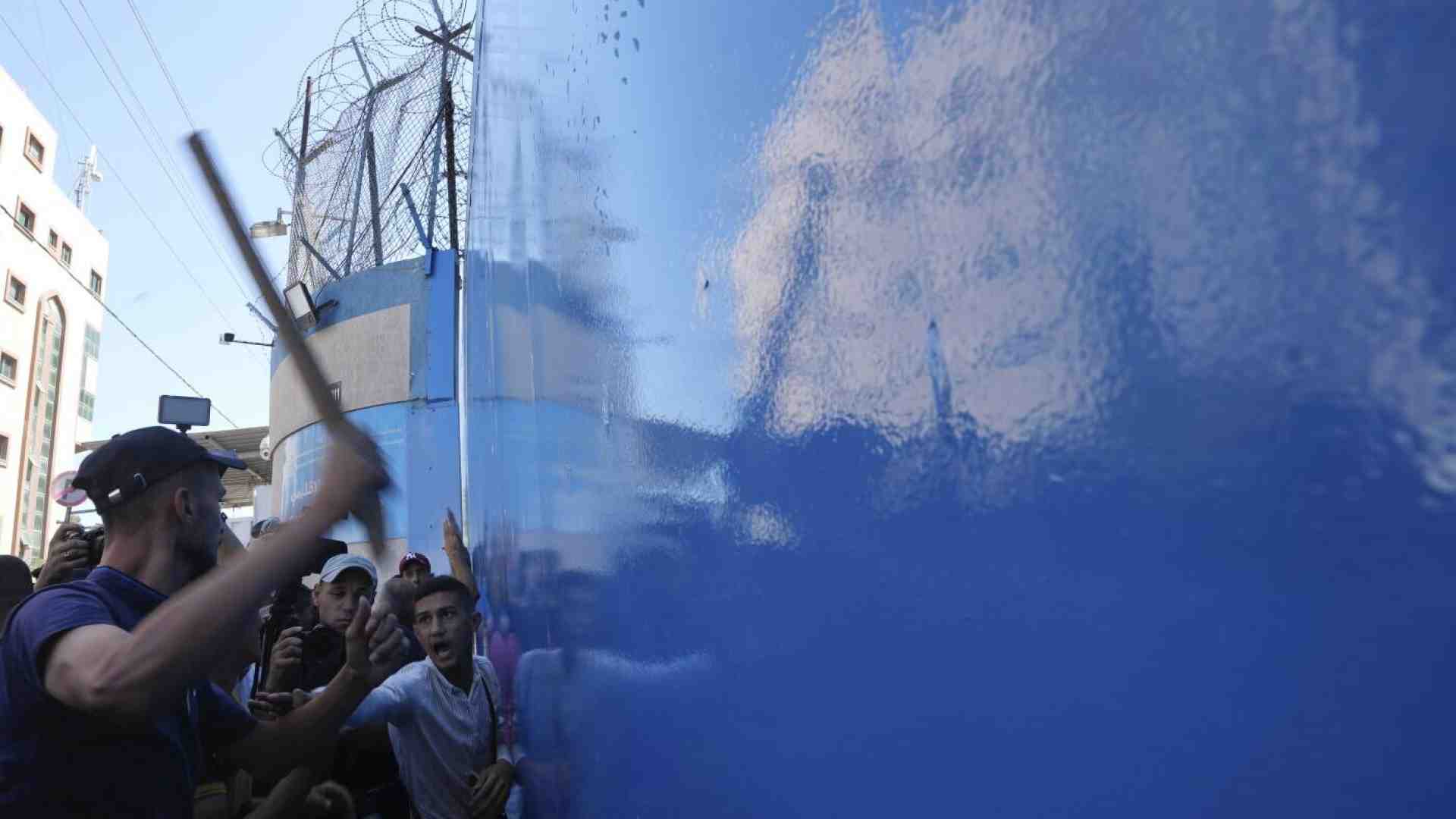 Nel gruppo telegram dell'Unrwa gli insegnanti celebrano Hamas e il 7 ottobre