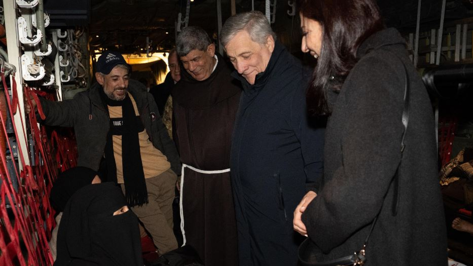 Arrivati i primi bambini palestinesi feriti: le cure negli ospedali italiani