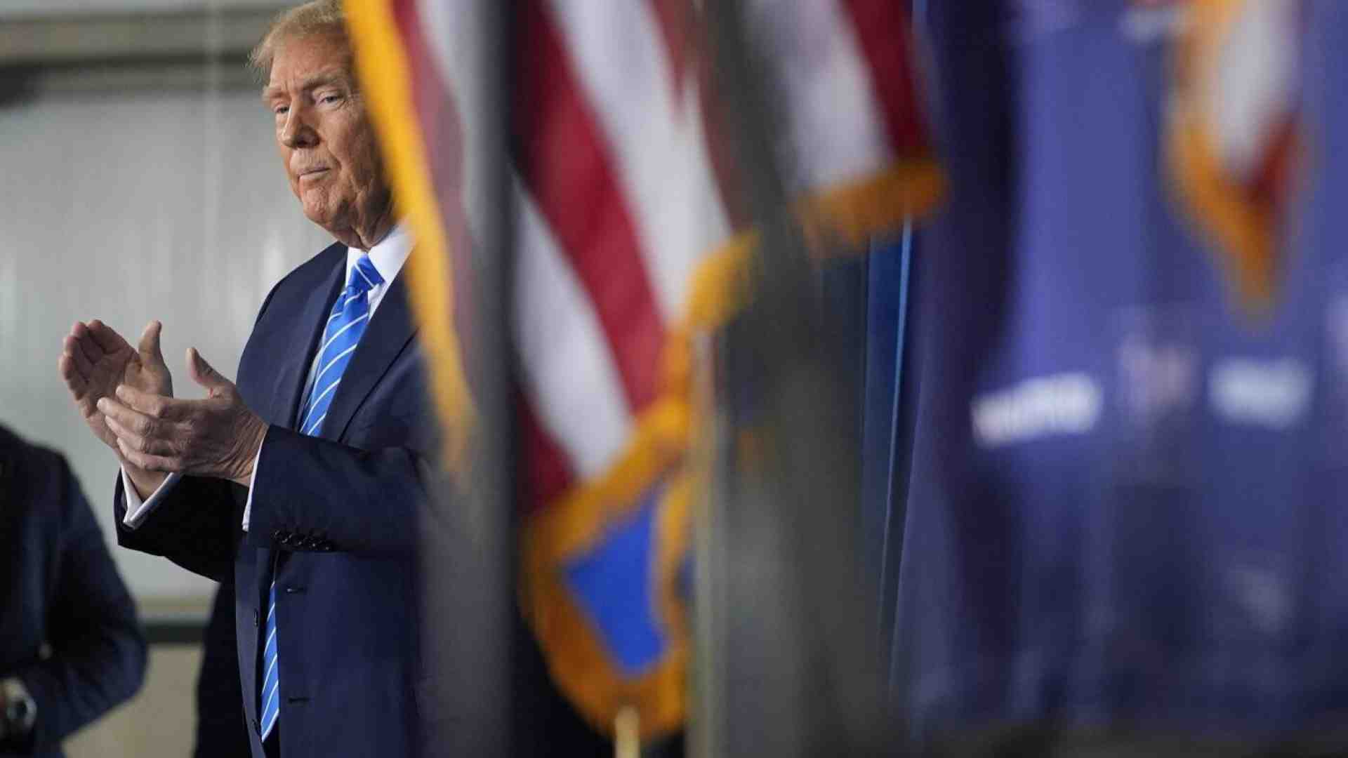 A Trump non interessa nulla né di Israele né dell’Ucraina, e si porta dietro tutto il Partito repubblicano