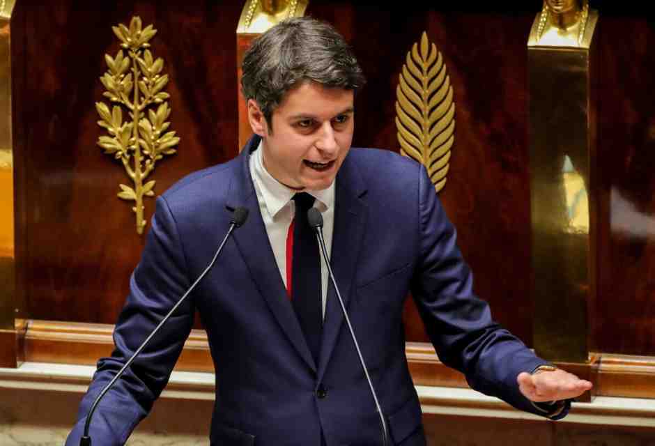 Gabriel Attal promette di alleggerire la Francia, dalla scuola all’agricoltura