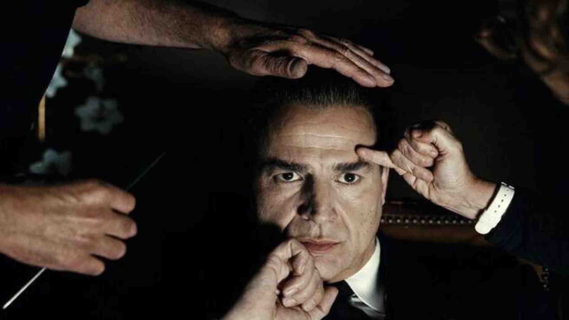 Cristóbal Balenciaga, la serie che indaga sul mondo dell'alta moda