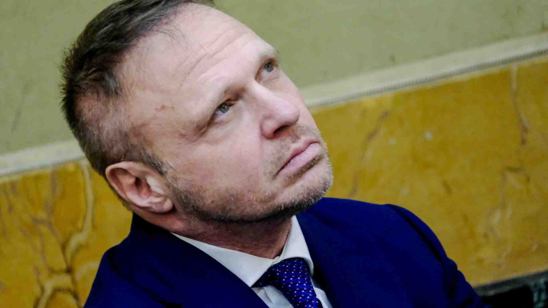 L’Ue boccia la legge Lollobrigida sulla "carne sintetica"