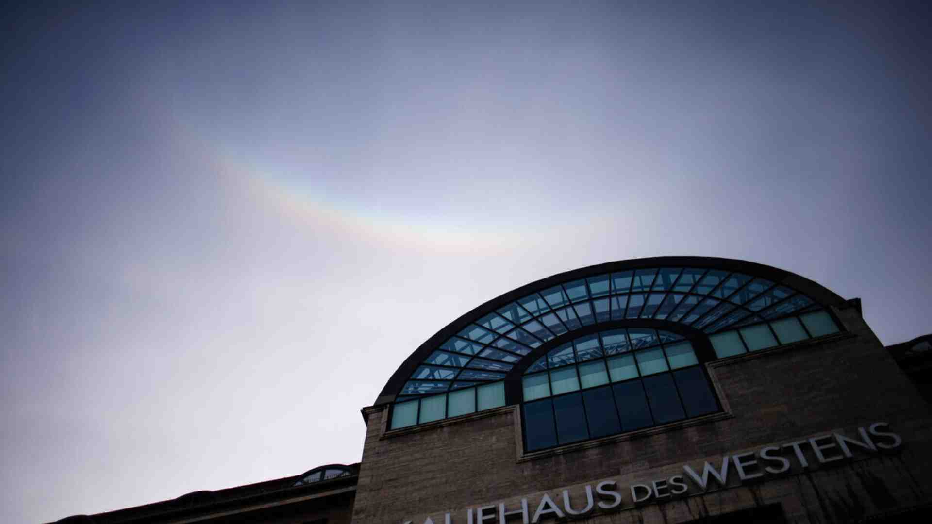 Il KaDeWe è più che un grande magazzino, è un simbolo per Berlino. E i simboli li salvano sempre