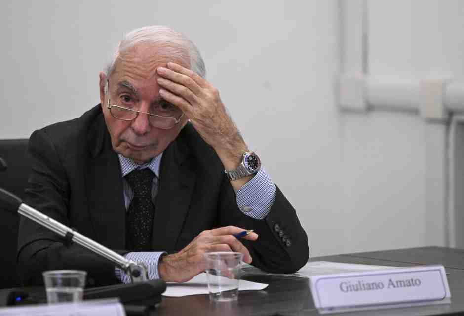 L'antichissimo ammonimento di Amato su Repubblica