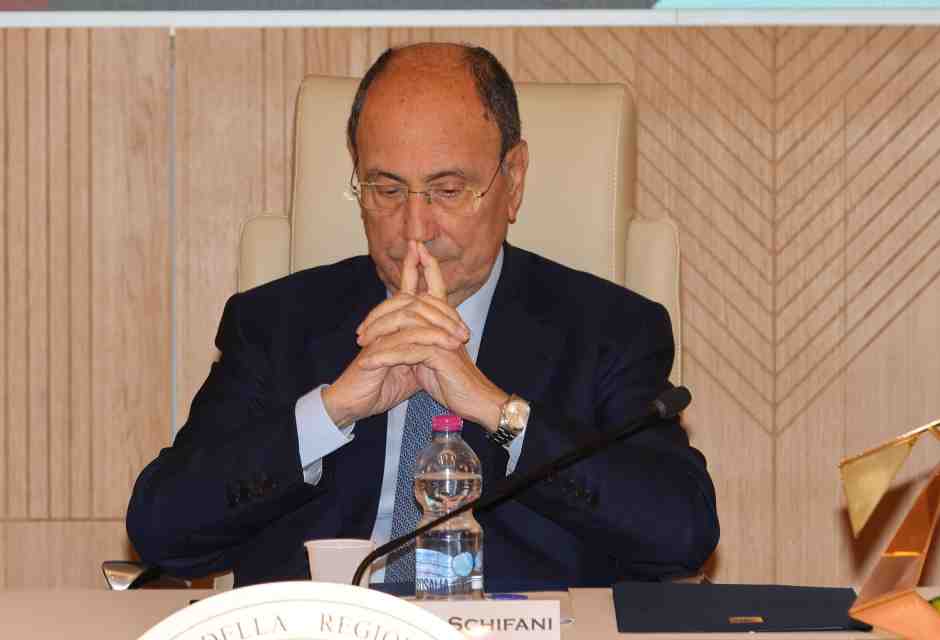 Il centrodestra si spacca in Sicilia sul disegno di legge "salva-ineleggibili"