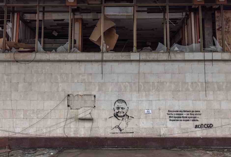 Il presidente Zelensky e il generale Zaluzhny tengono il punto e restano divisi: ma hanno entrambi ragione