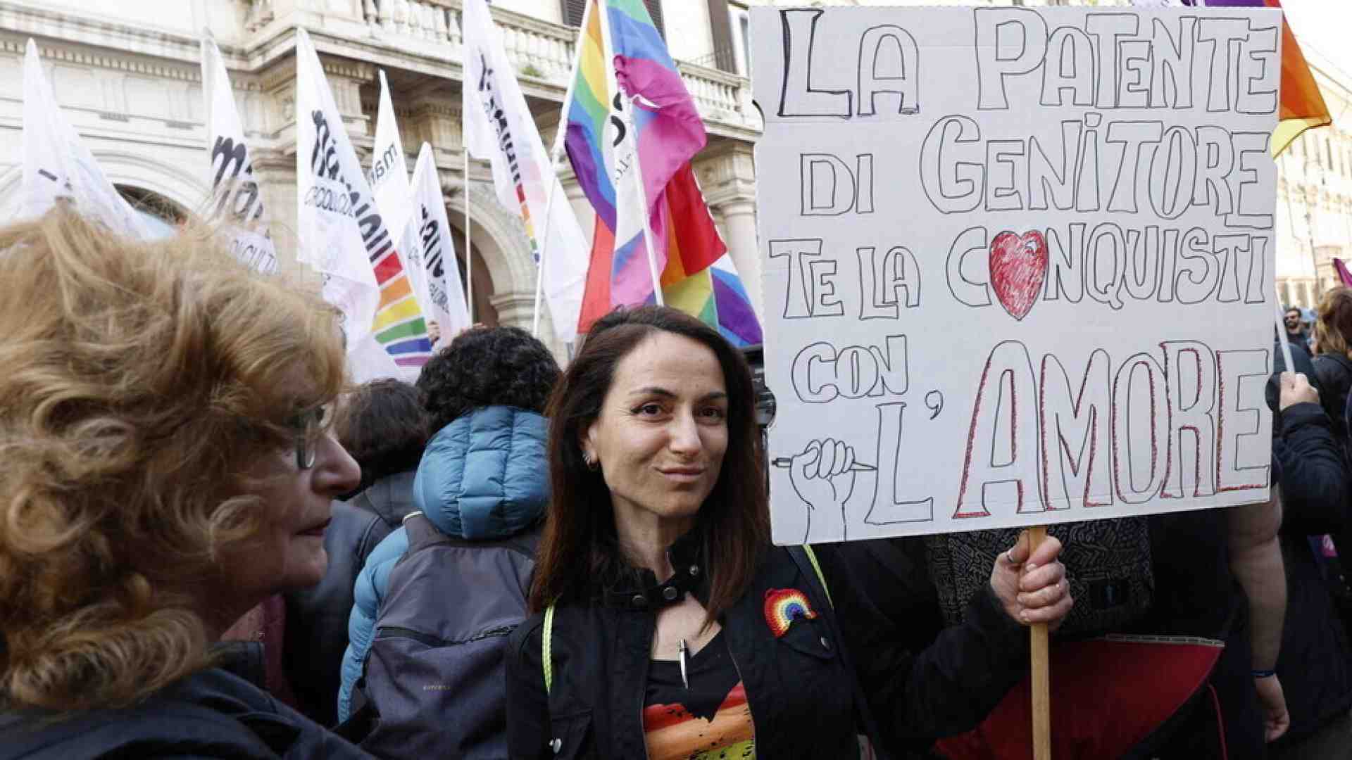 La saggia decisione della corte d’Appello di Milano sugli atti di nascita dei figli con due mamme