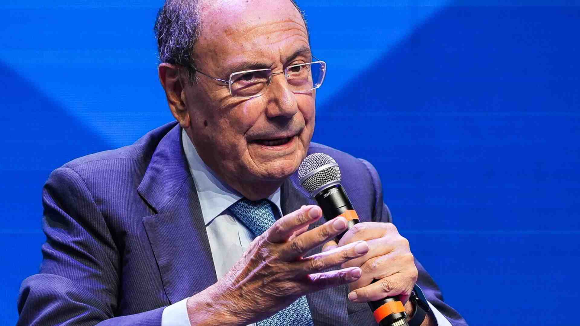 In Sicilia la maggioranza si spacca un'altra volta. E adesso Schifani traballa