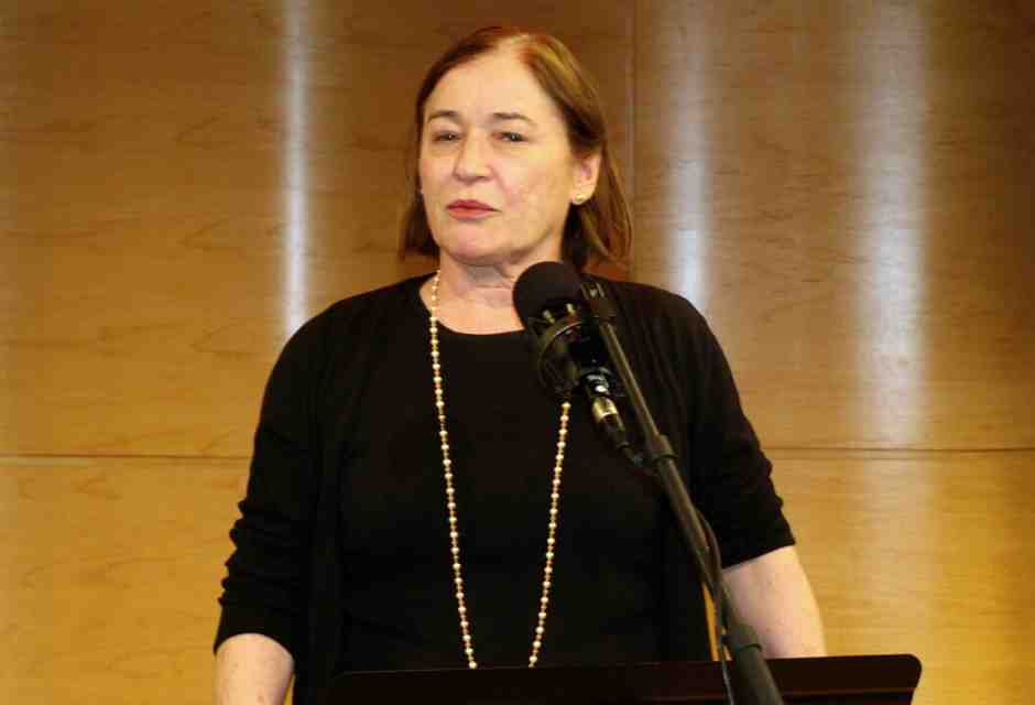 A lezione da Joan Acocella per un giornalismo culturale libero dall'oggettività