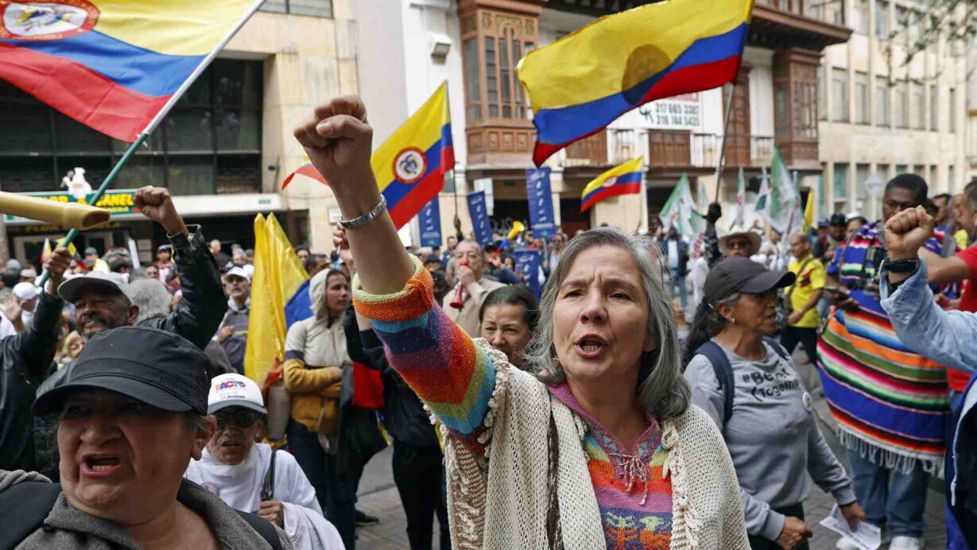In Colombia la sinistra assedia i giudici