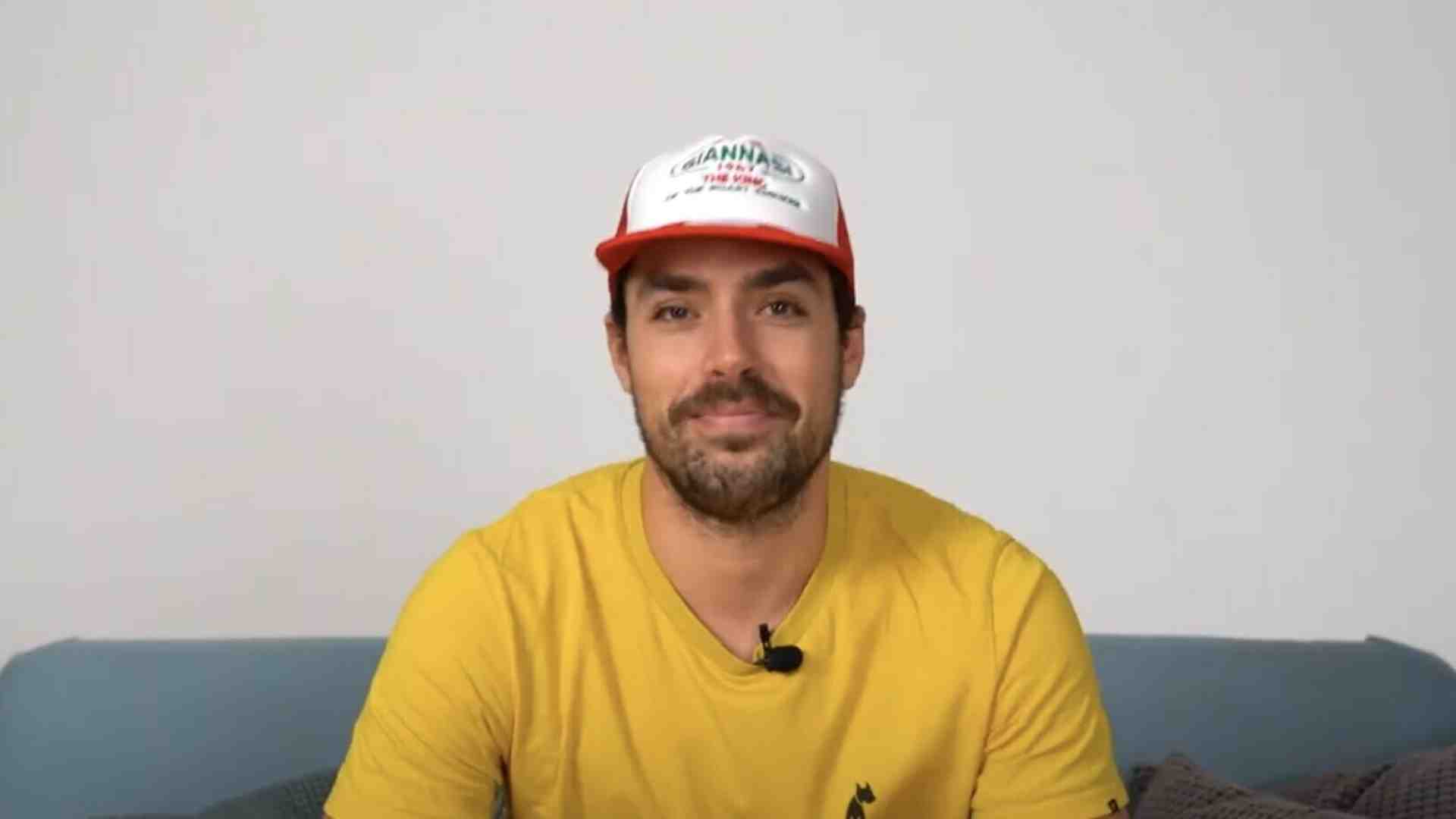 Calenda pesca da Instagram la sua carta per le europee: il fondatore di Will