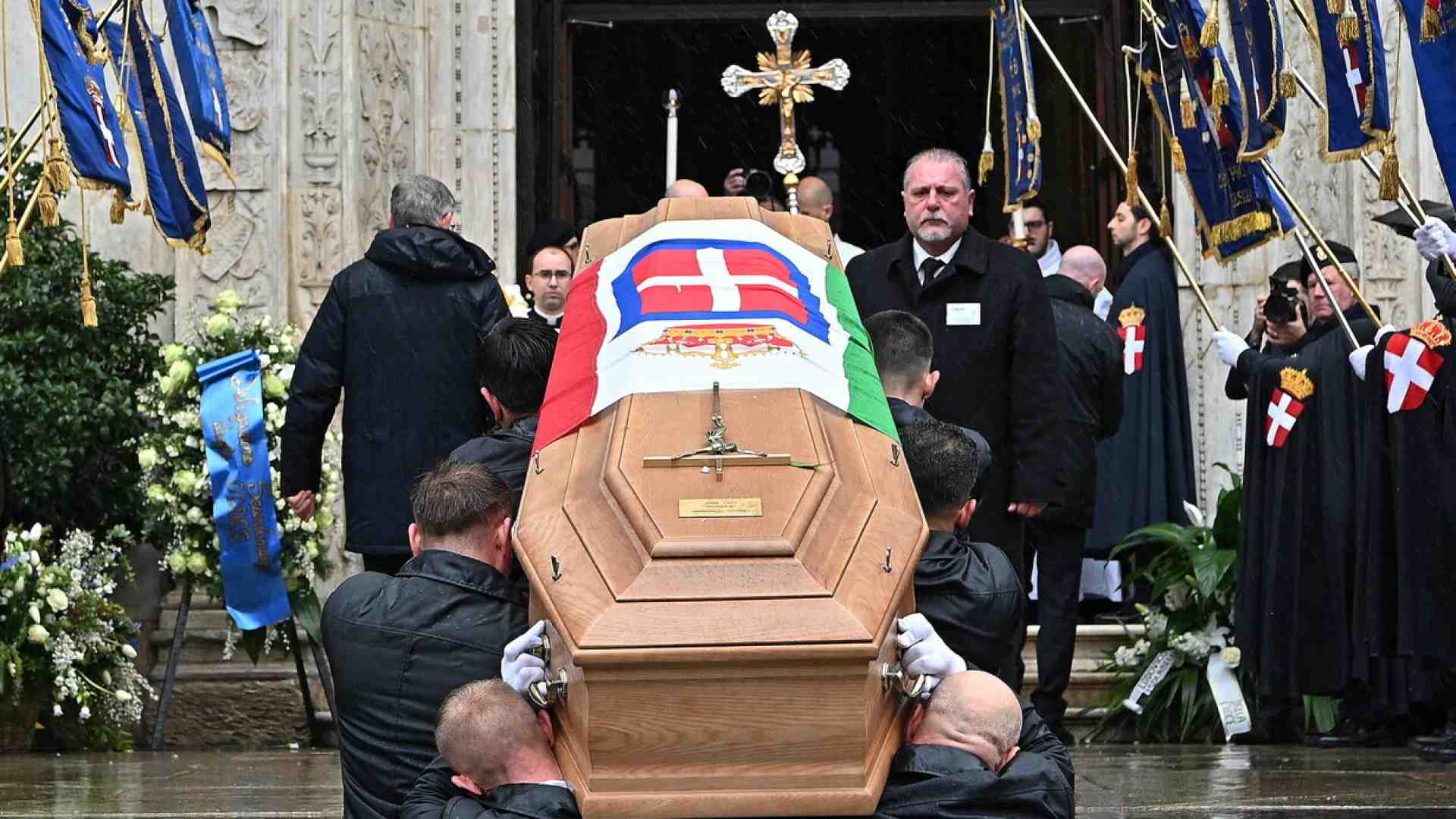 Il funerale di Vittorio Emanuele è il Sanremo dei monarchici