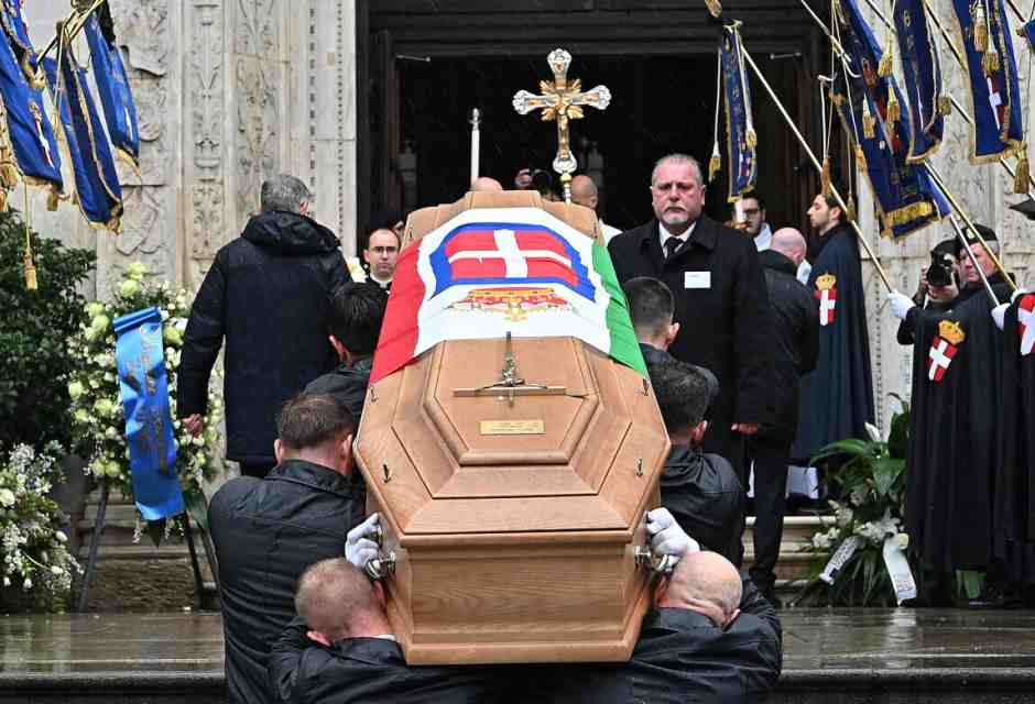 Il funerale di Vittorio Emanuele è il Sanremo dei monarchici