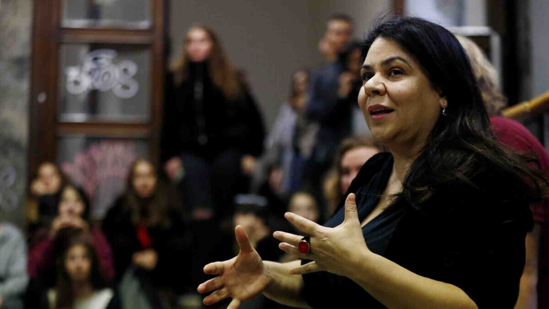 Su Michela Murgia Paolo Truzzu avrebbe fatto meglio a glissare