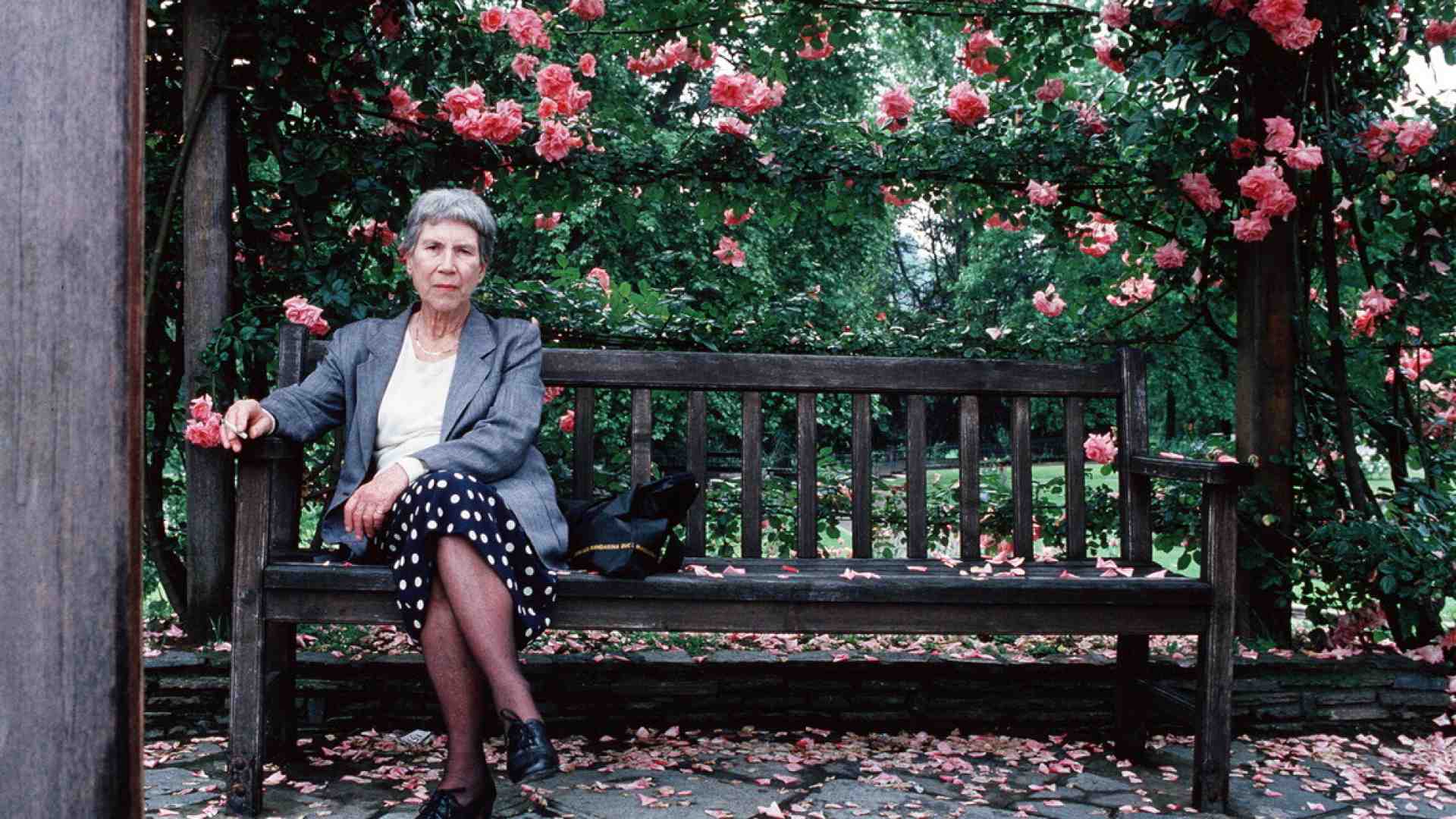 La “vita immaginaria” non è virtuale, ma muove dentro di noi i fatti reali