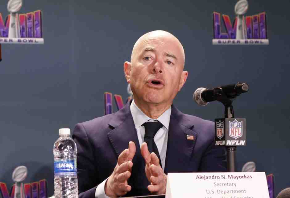 Un Congresso disfunzionale. I trumpiani mettono in stato d’accusa Mayorkas: una crisi sistemica