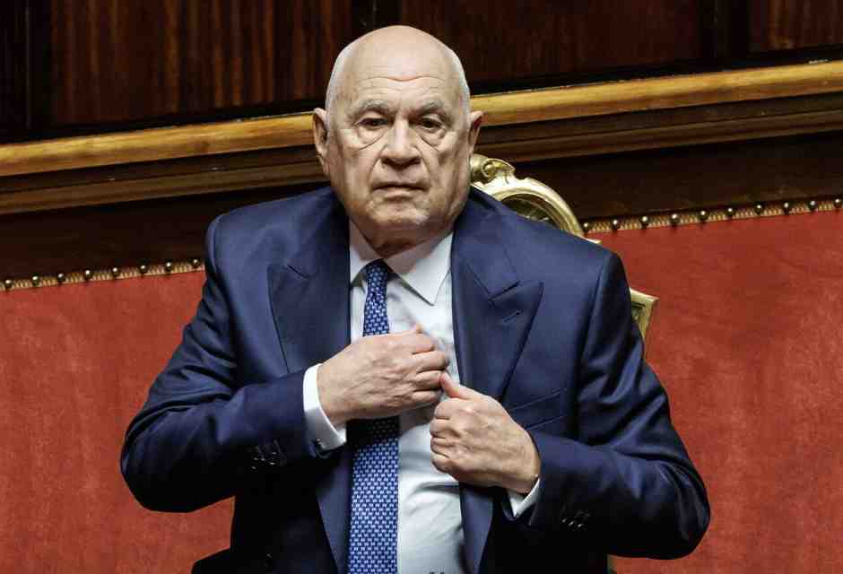 Un pm non potrà più disporre il sequestro dello smartphone, dice Nordio