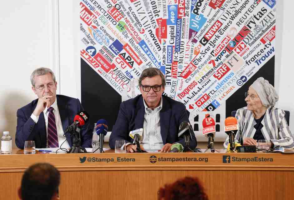 A Renzi, Calenda e Bonino serve un pugno nella rosa