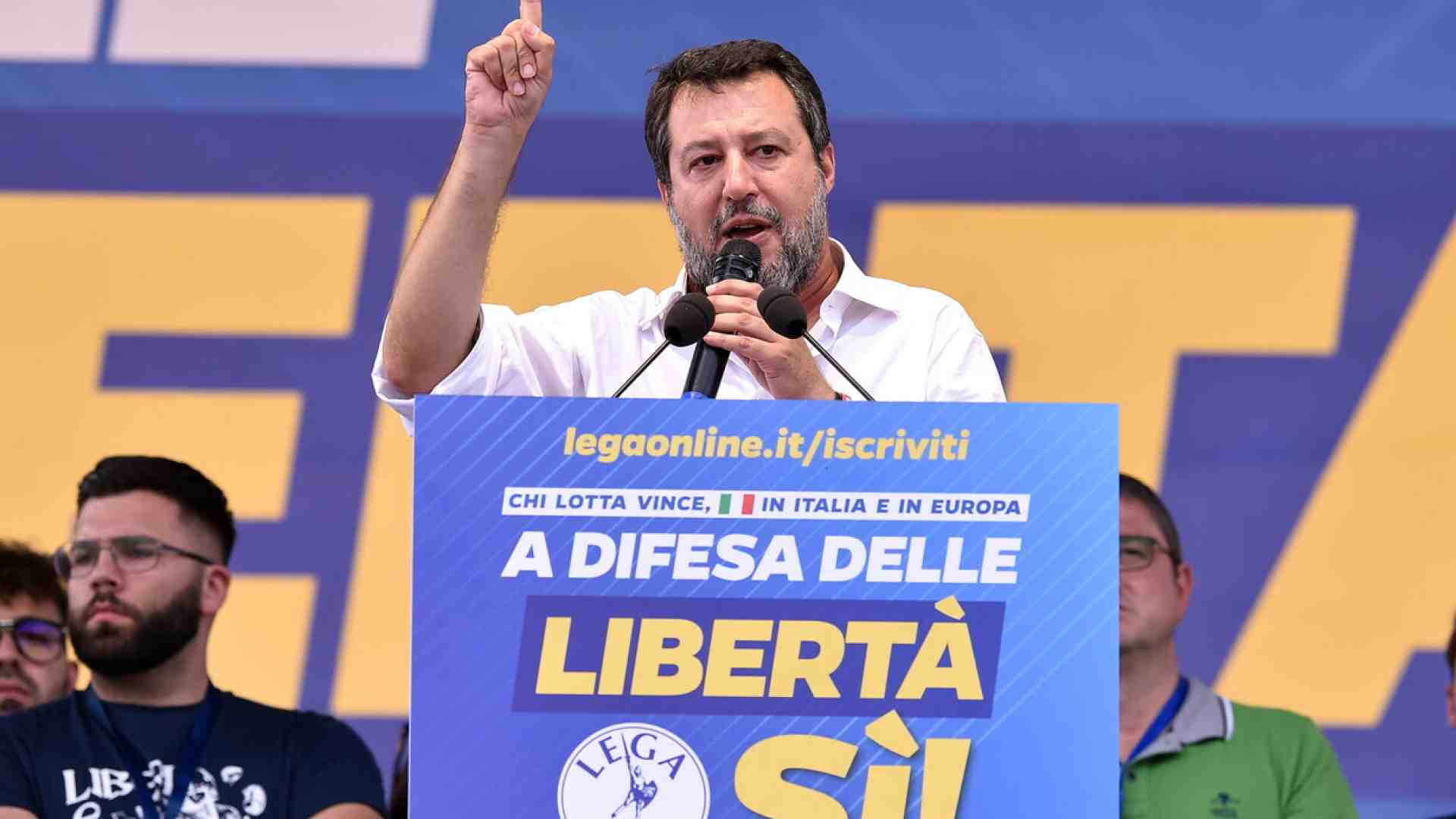 Quando sul limite di mandati Salvini diceva: "Dieci anni per i sindaci sono cosa buona e giusta"
