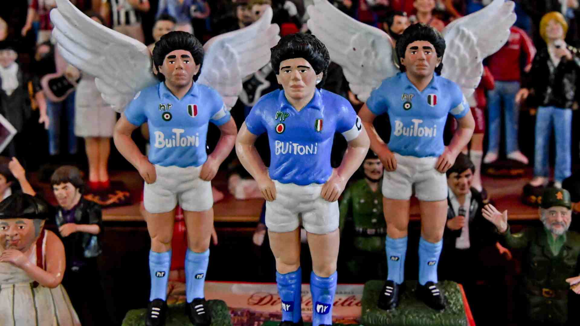Napoli-Barcellona, ossia la storia incrociata di due re: Alfonso e Diego Armando Maradona