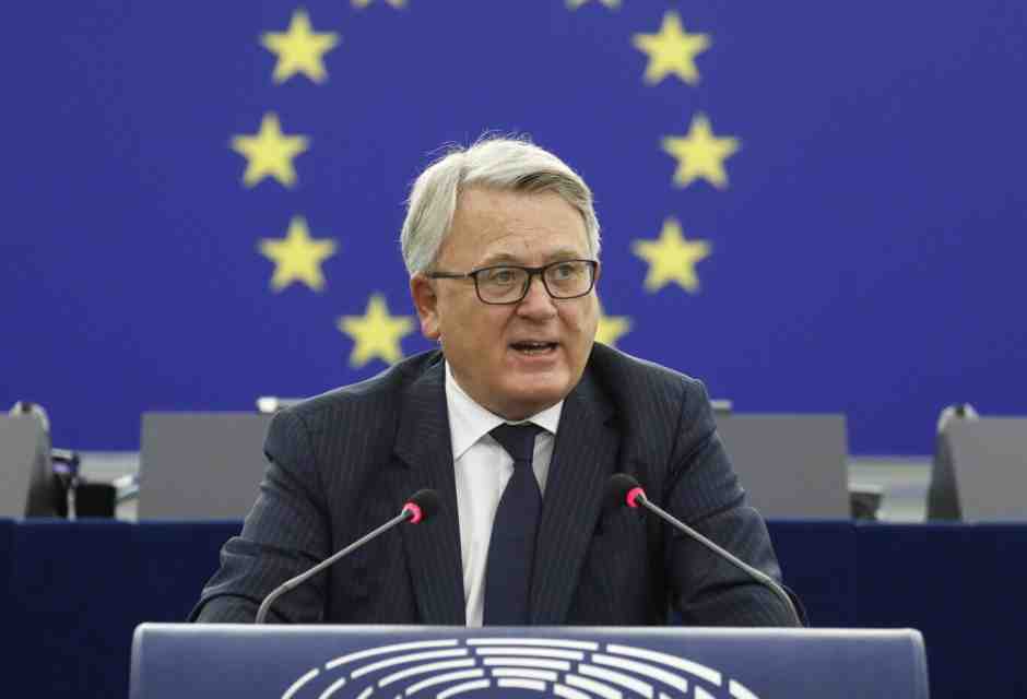 Nicolas Schmit, Mr Salario minimo dal Lussemburgo al Pse