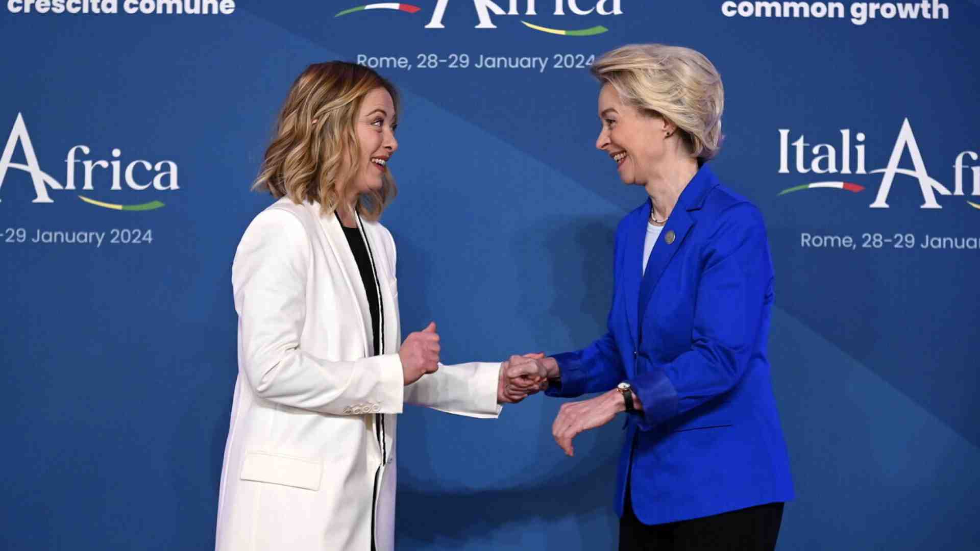 Von der Leyen dà la misura dei partiti con cui collaborerà e quelli no. Che cosa vuol fare Meloni?