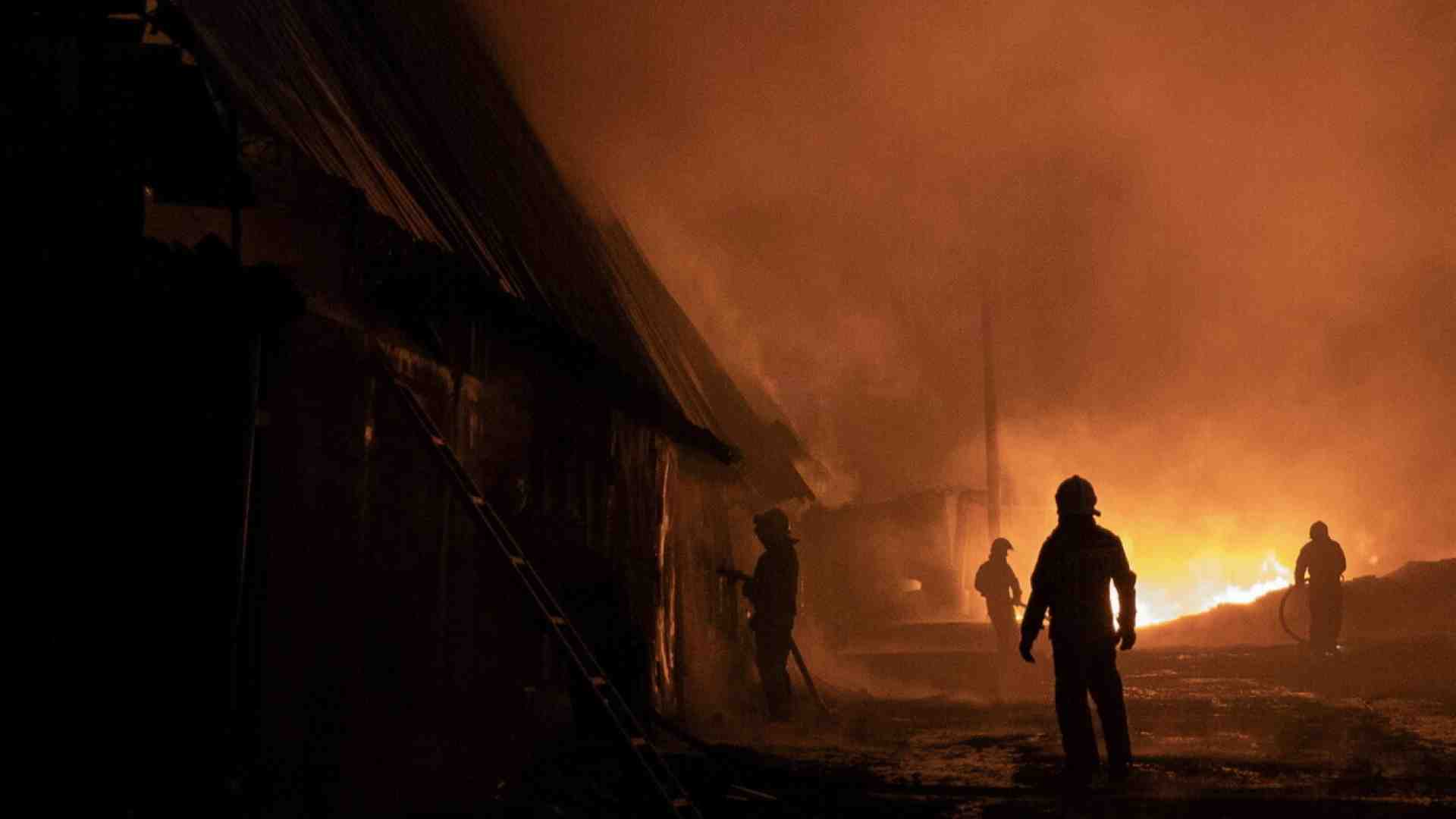 La guerra aggrava i problemi di un paese e in Ucraina ne sono stati ignorati due rilevanti