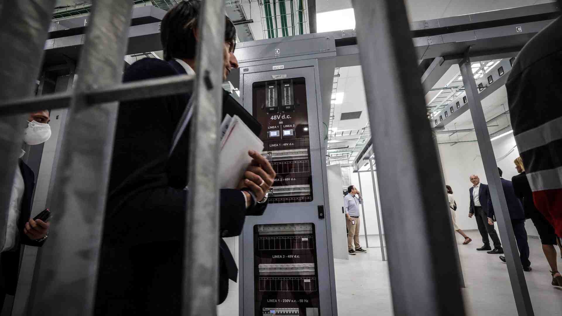 Non è tutta fibra quel che luccica. La città non ancora cablata