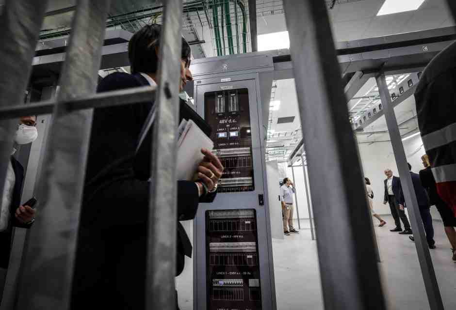 Non è tutta fibra quel che luccica. La città non ancora cablata