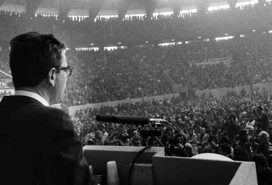 Il discorso della sinistra è in crisi. Ne serve uno nuovo