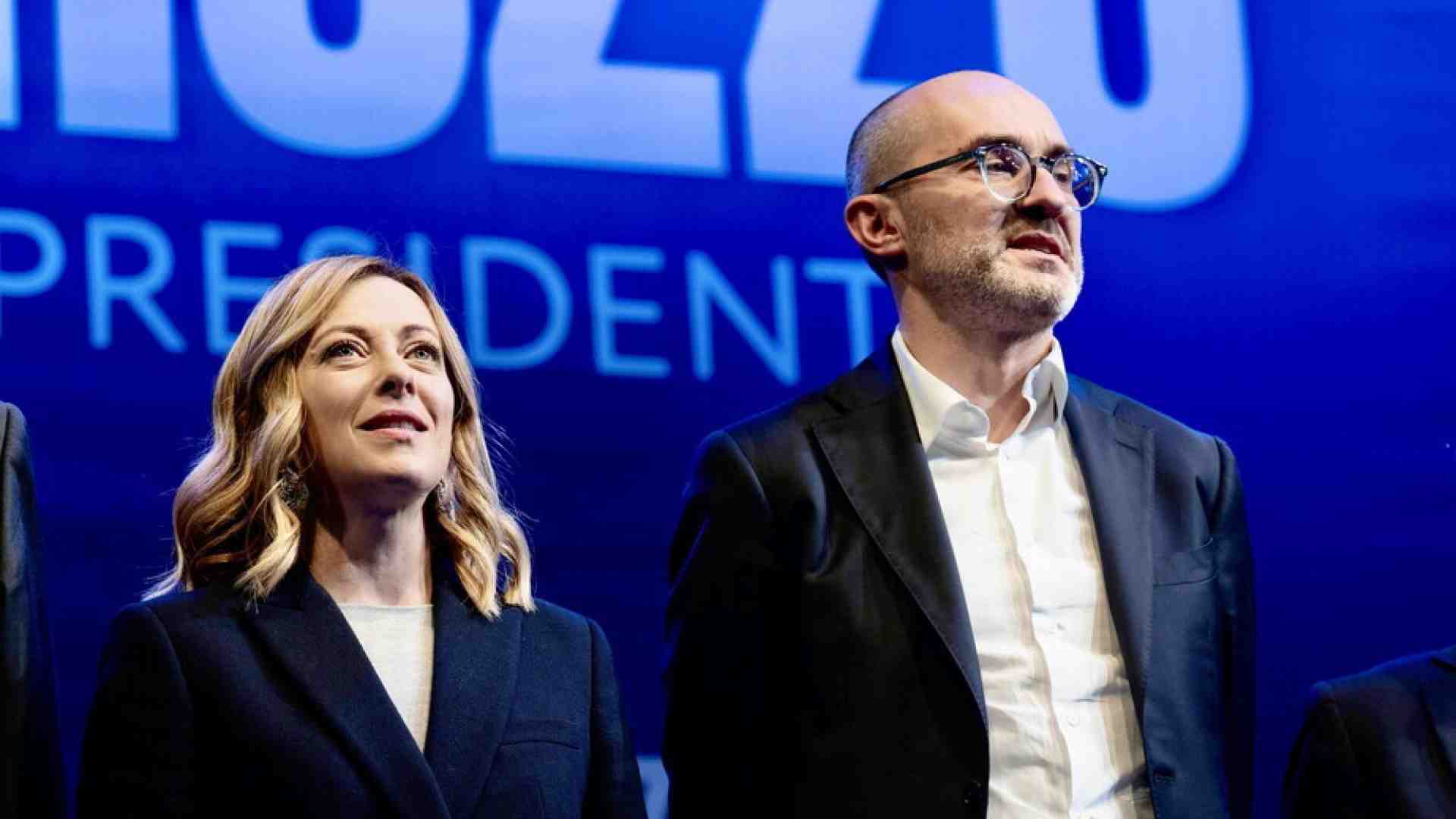 Vittoria di misura. Meloni sospetta di Salvini. I conti nella coalizione. La premier: “Ora restiamo uniti”