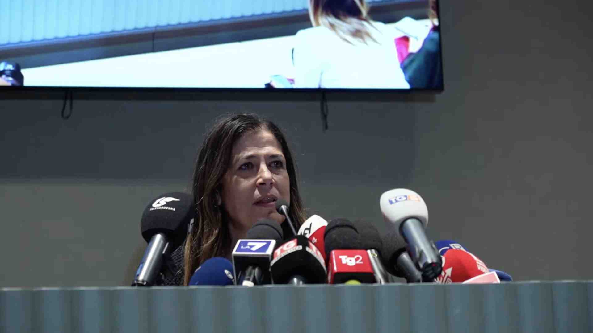 Todde: "I sardi hanno risposto ai manganelli con le matite"