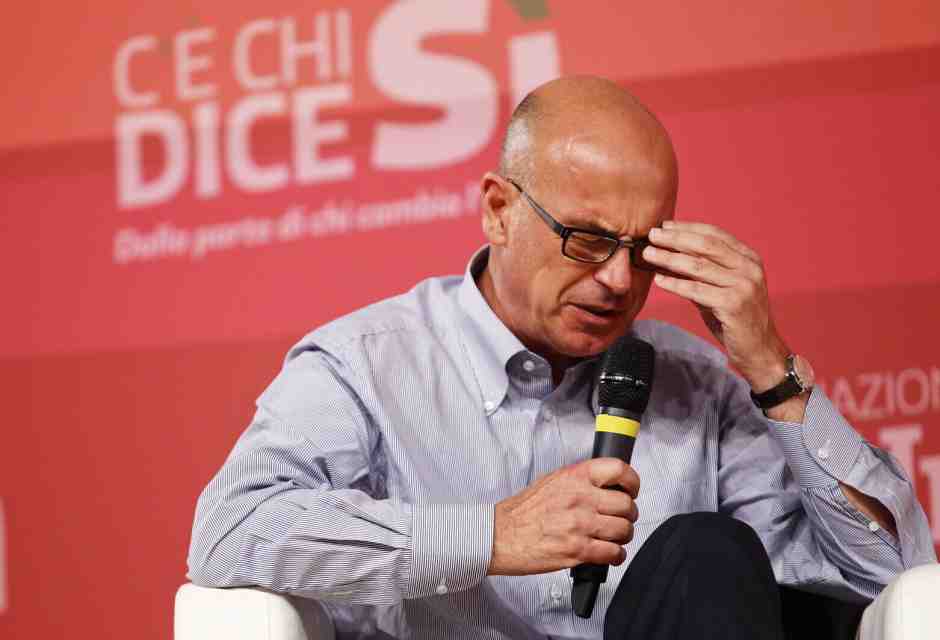 Palla (non) al centro. Soru e quelli per cui ora, in Sardegna e in generale, il tema è “come non essere fantasmi"