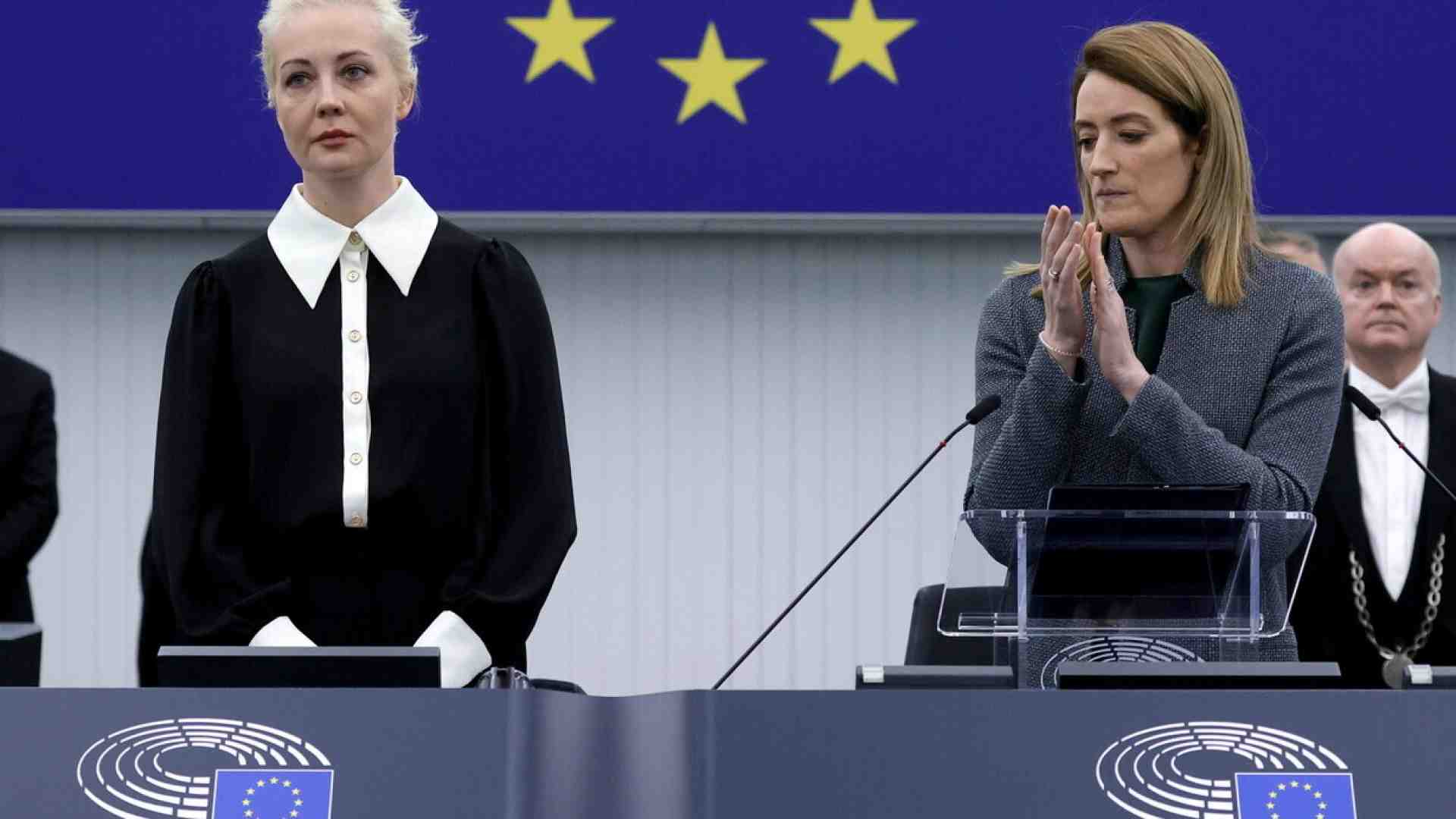 Yulia Navalnaya al Parlamento europeo: "Putin è un mafioso sanguinario"