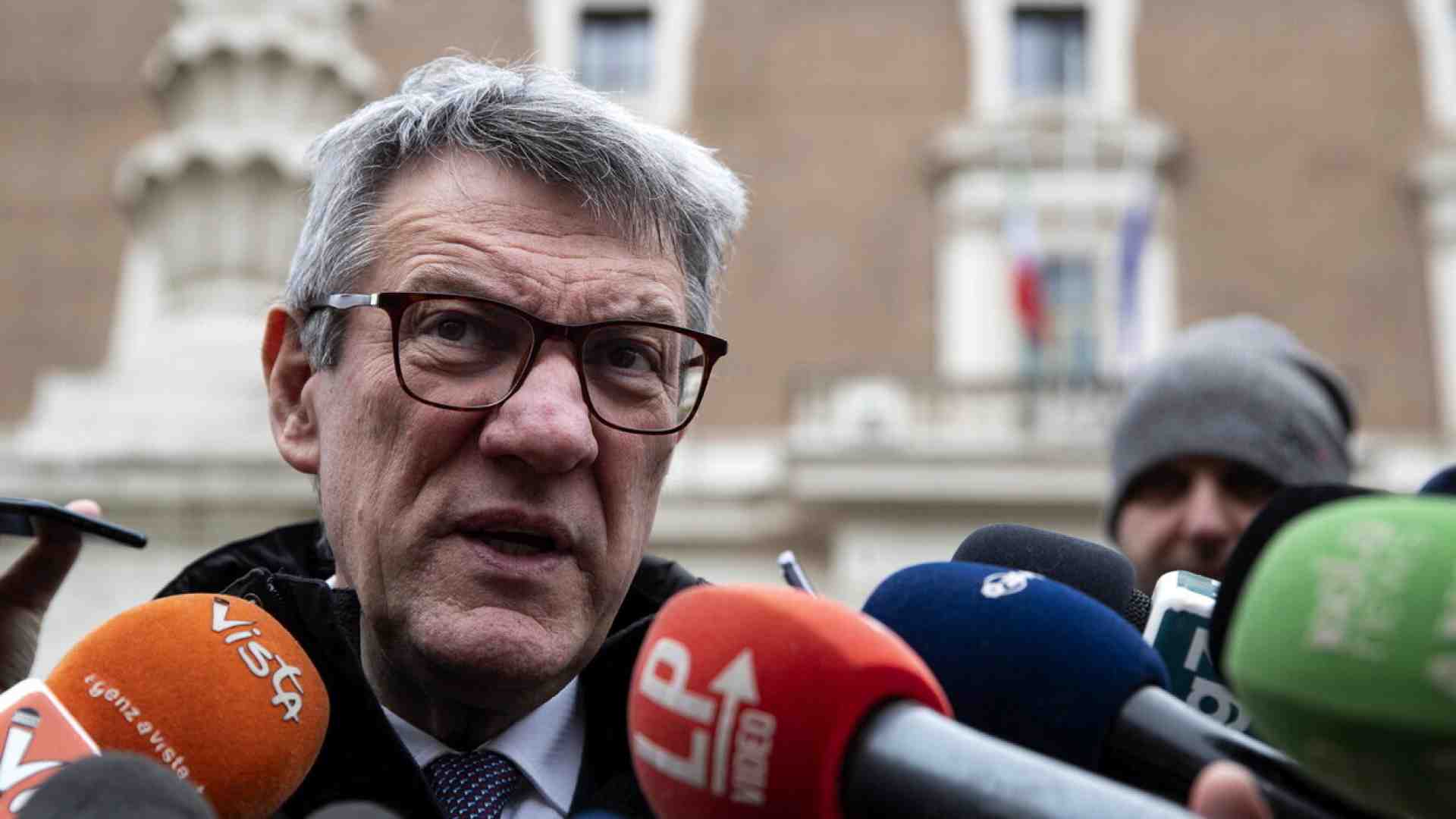"Vogliamo fare rumore". La campagna referendaria di Landini contro Meloni fino al 2026
