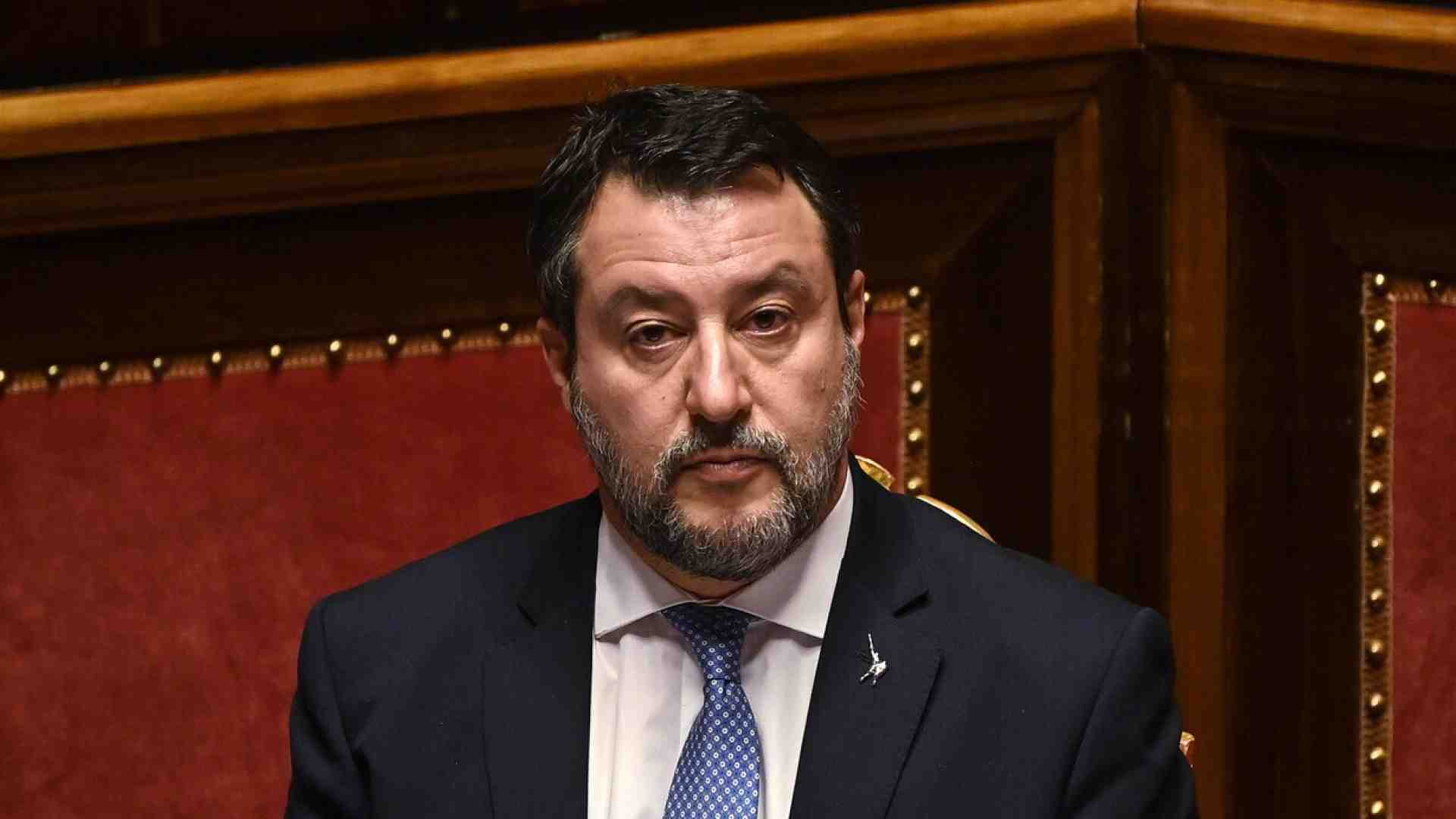 Salvini elogia Trump ma la Lega lo isola